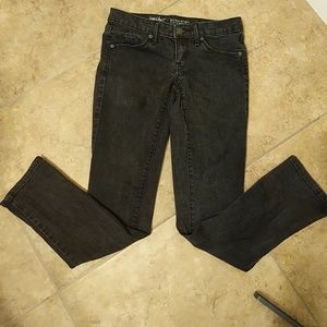 Charcoal grey mid-rise straight jean
